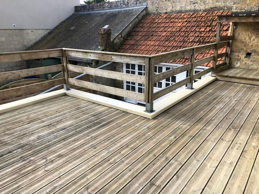 Authentique Maison De Pecheur A Port-En-Bessin Екстериор снимка