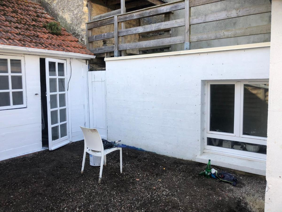 Authentique Maison De Pecheur A Port-En-Bessin Екстериор снимка