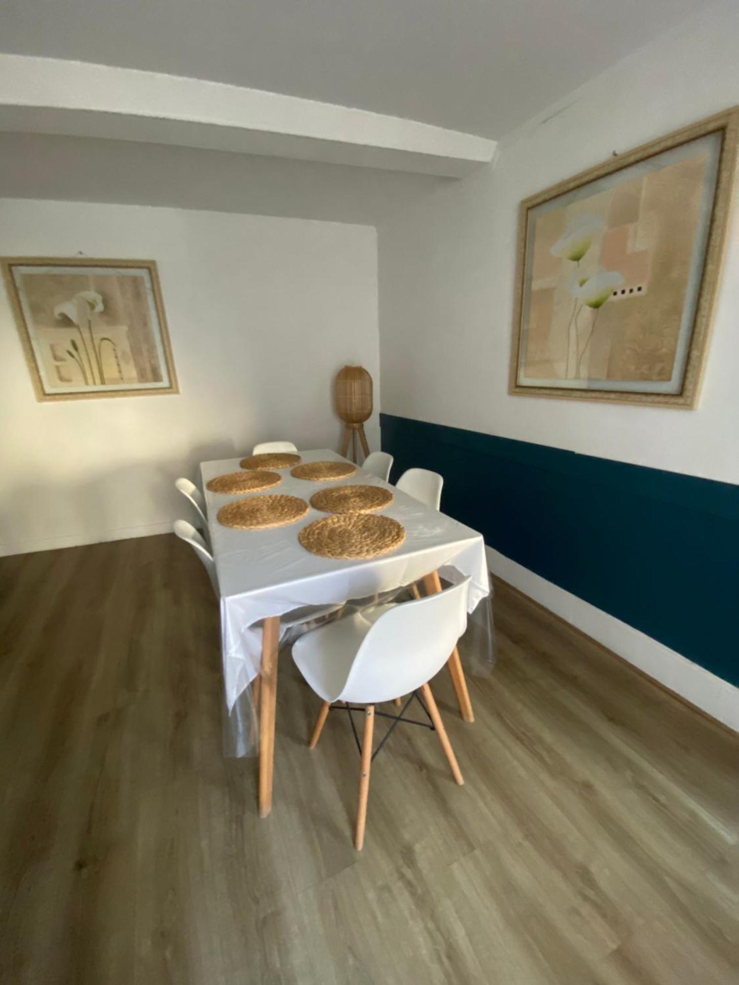Authentique Maison De Pecheur A Port-En-Bessin Екстериор снимка