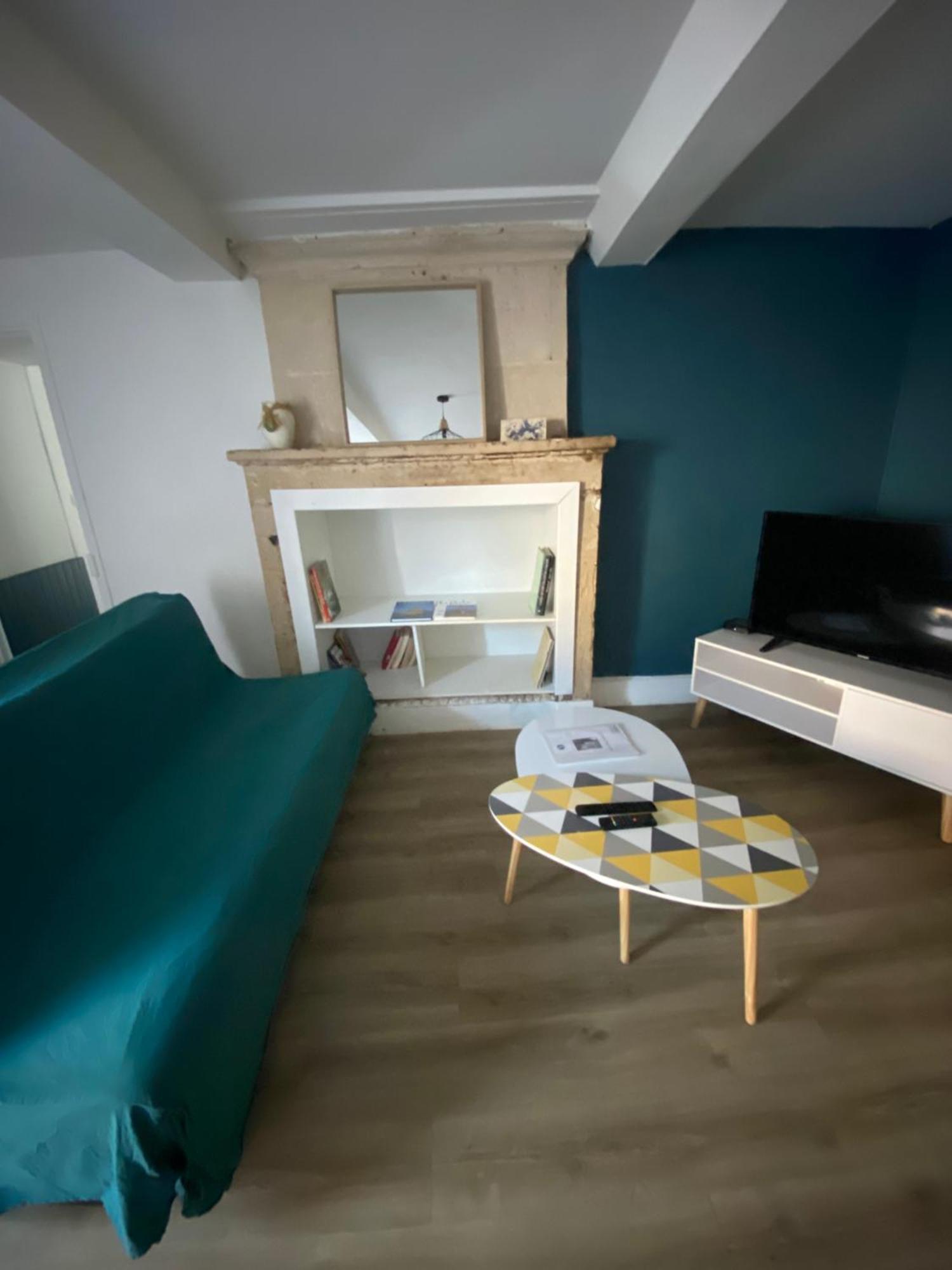 Authentique Maison De Pecheur A Port-En-Bessin Екстериор снимка