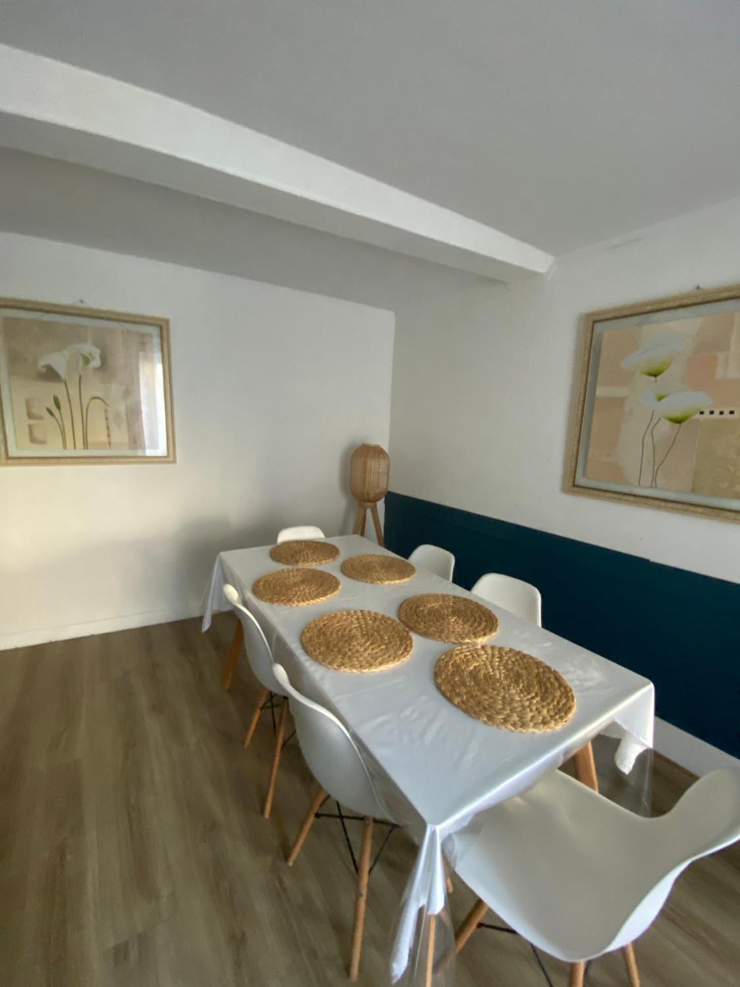 Authentique Maison De Pecheur A Port-En-Bessin Екстериор снимка